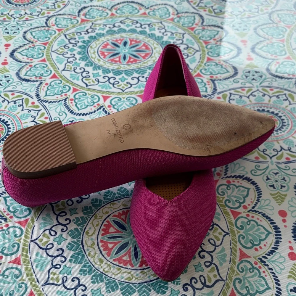 Corso Como Women's Fuchsia Flats - Picture 5 of 8